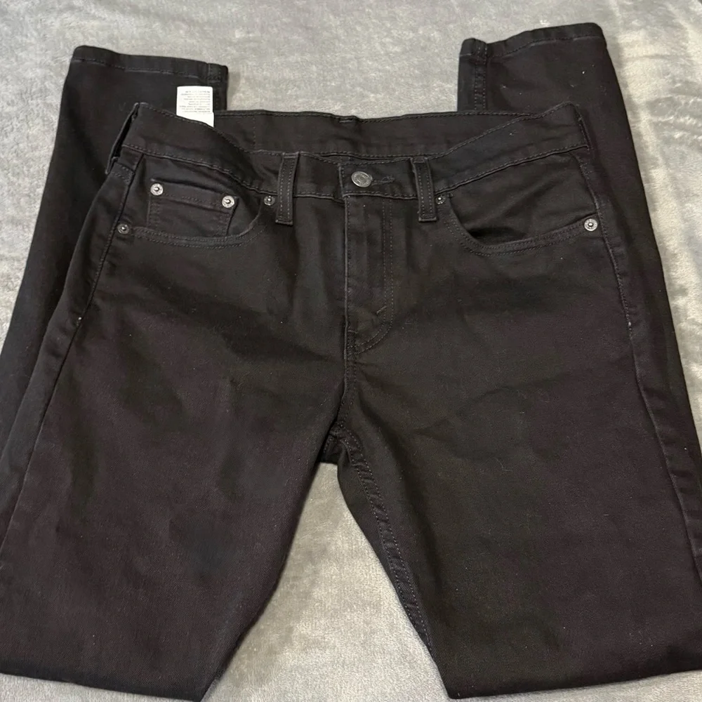 ~Levi's Men's Black Skinny Taper Jeans